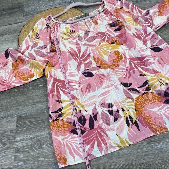 Naturals D&CO linen floral print blouse - Picture 3 of 6
